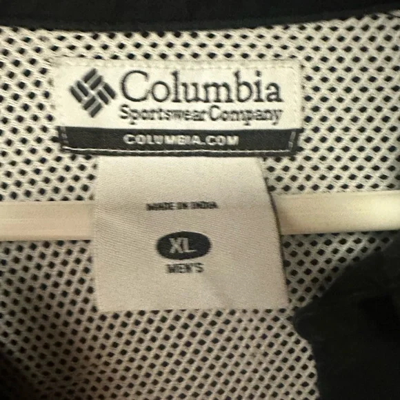Columbia Black PFG Shirt - Picture 3 of 5